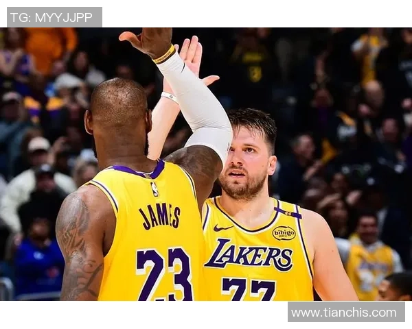 火箭与湖人第二场激战回顾球星对决引爆全场激情